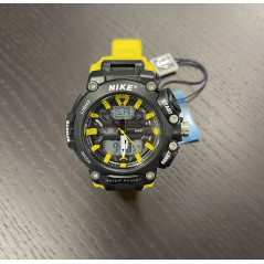 Nike Orologio NK2022 - Normalmente Venduto a € 159