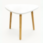 Tavolino Triangolare Bianco 3 Gambe Grande - Normalmente Venduto €21,90 Tavolino Triangolare Bianco 3 Gambe Grande - Normalmente Venduto €21,90